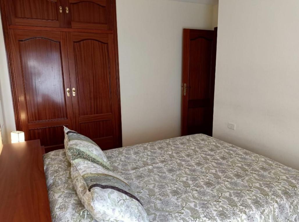 Apartamento En La Mejor Zona De Santa Cruz Apartment Luaran gambar
